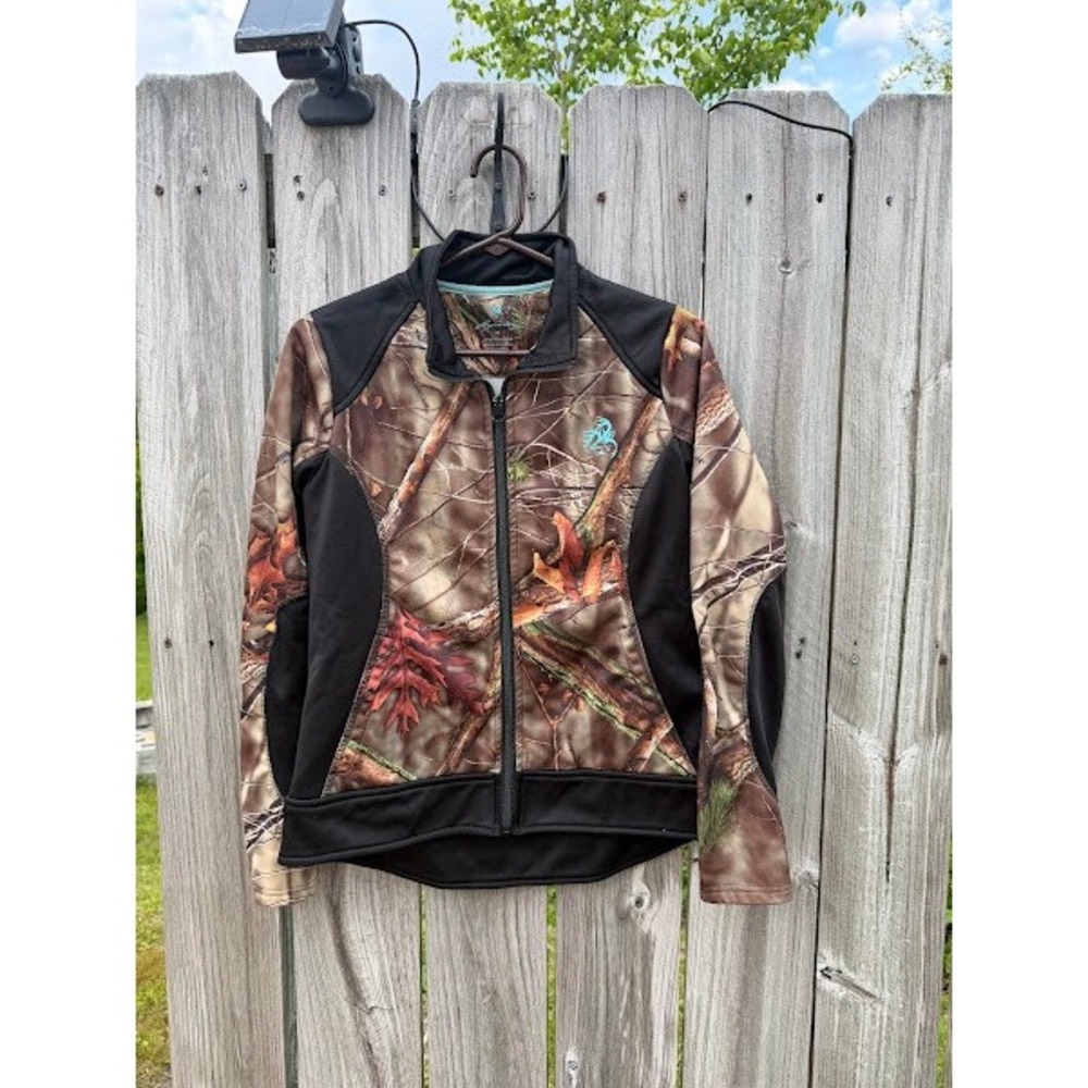 Legendary Whitetails Womens Camo Softshell‎ Jacket RealTree Xtra Fleece Lined M